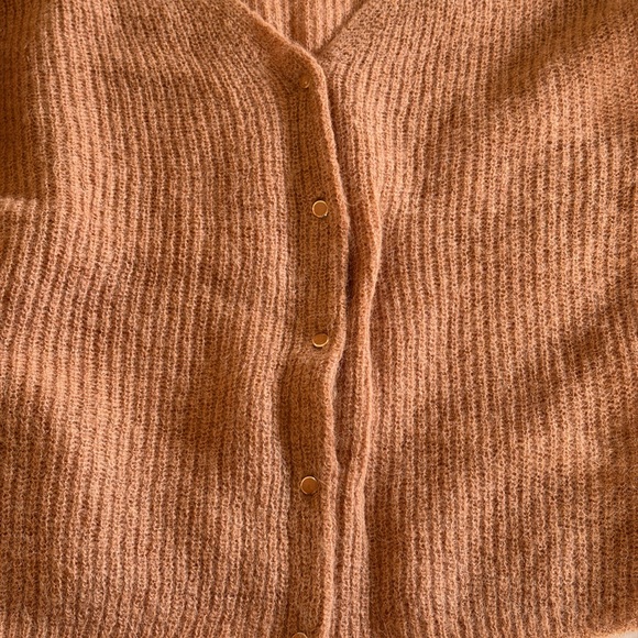 Wilfred Tan Ribbed Cardigan - Picture 3 of 5